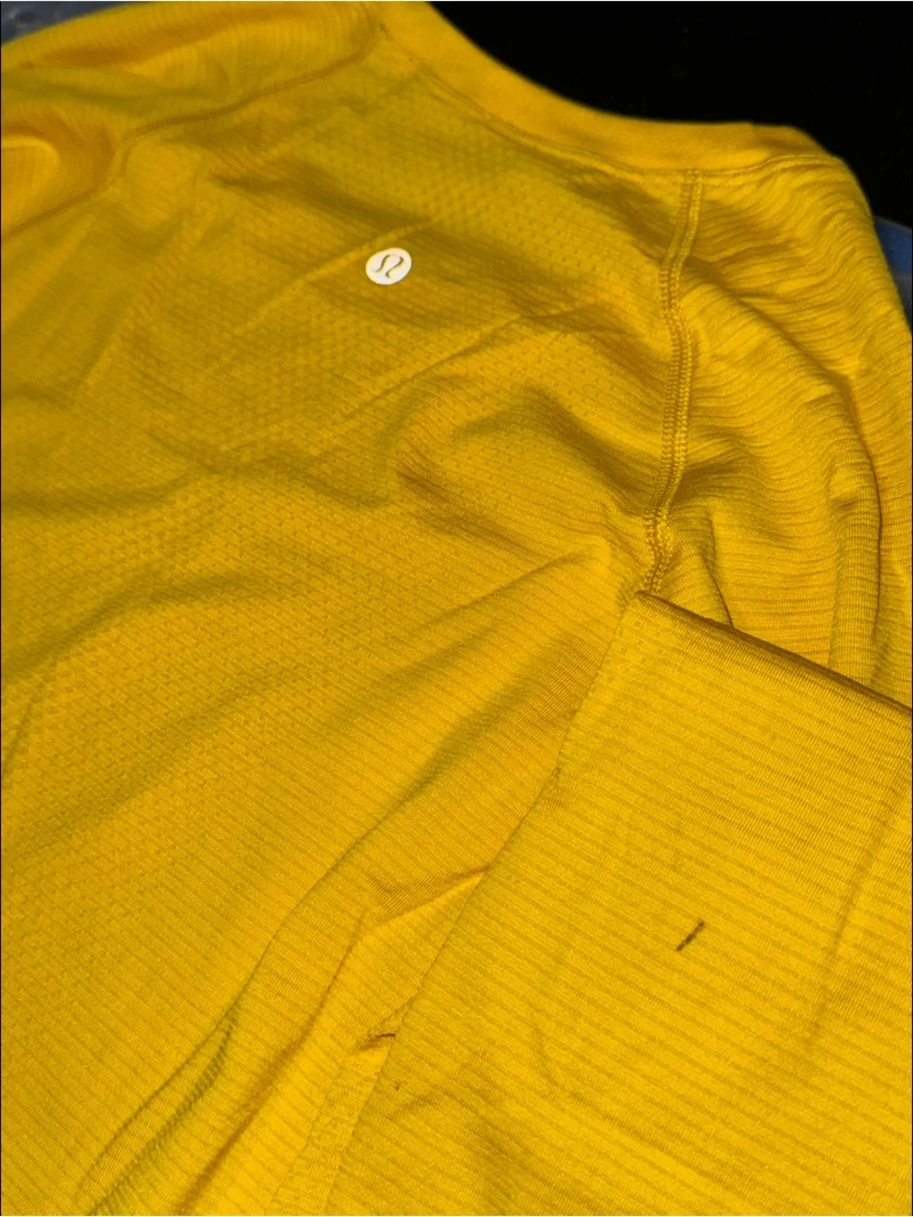 Lululemon Swiftly Tech 2.0 in Utility Yellow, size 6 altered to be more cropped